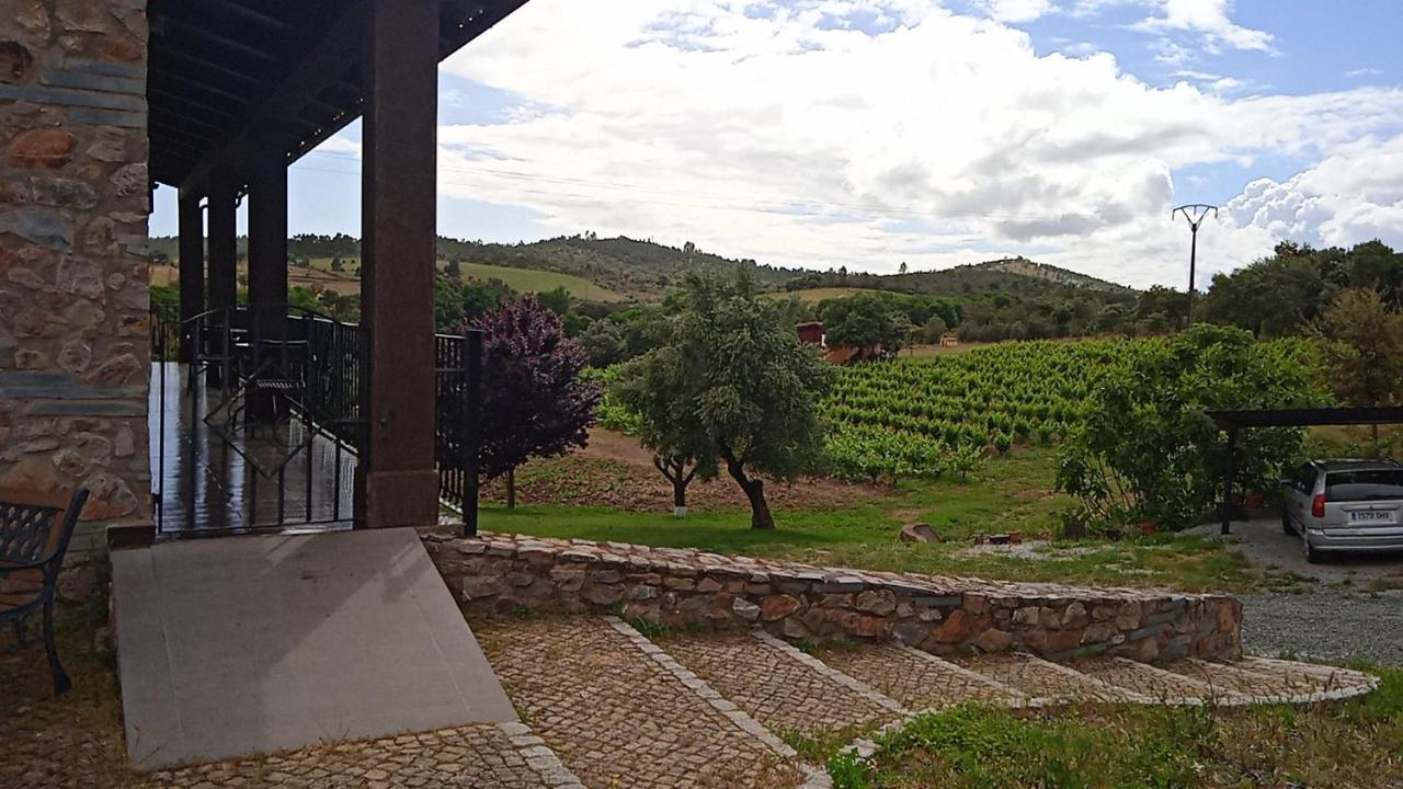 Casa Rural Camino Del Alentejo Villa La Codosera Exterior photo